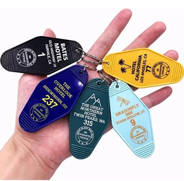 Retro Vintage Motel Hotel Keychain | FDD1042